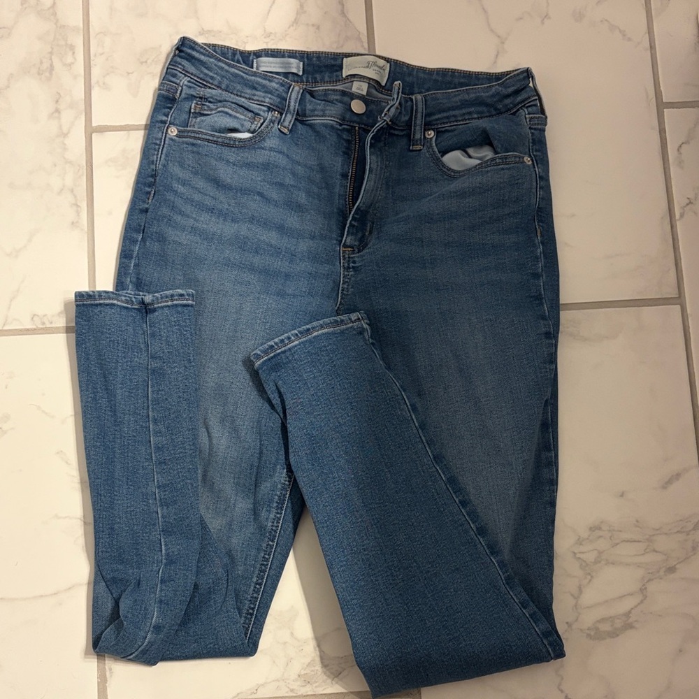 Universal Thread Women's High-Rise Skinny Jeans - Size 12L